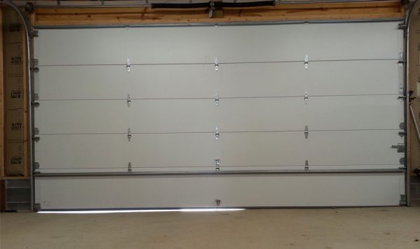 Garage Door Before SnirtSotpper